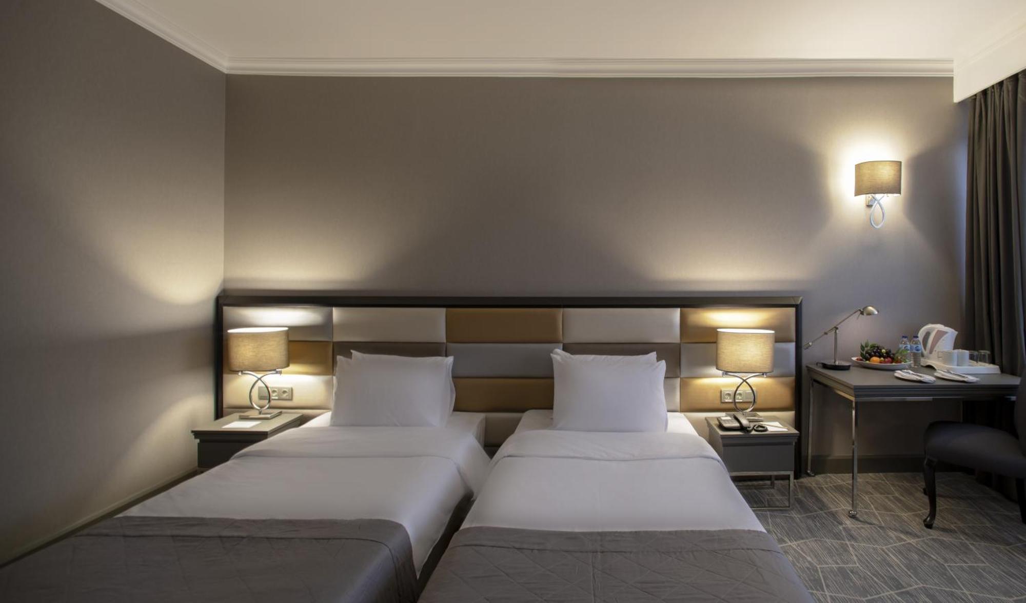 Taksim Square Hotel — Photos 2